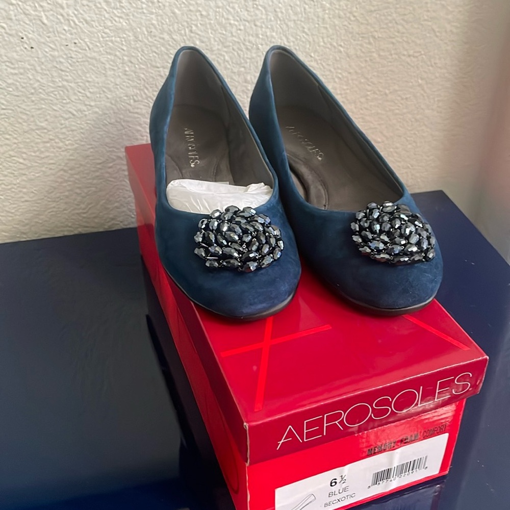 Aerosoles Ladies Shoes- New